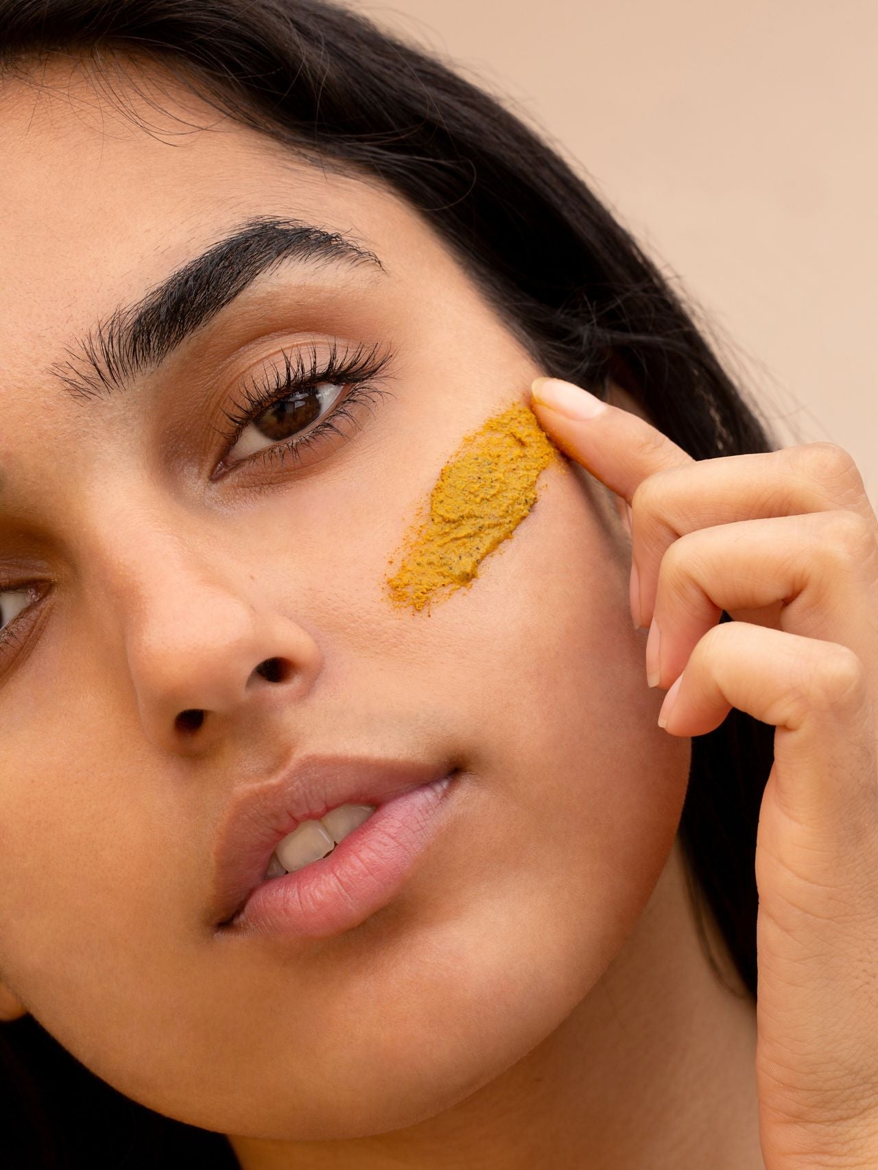 Turmeric Sand Exfoliant Masque