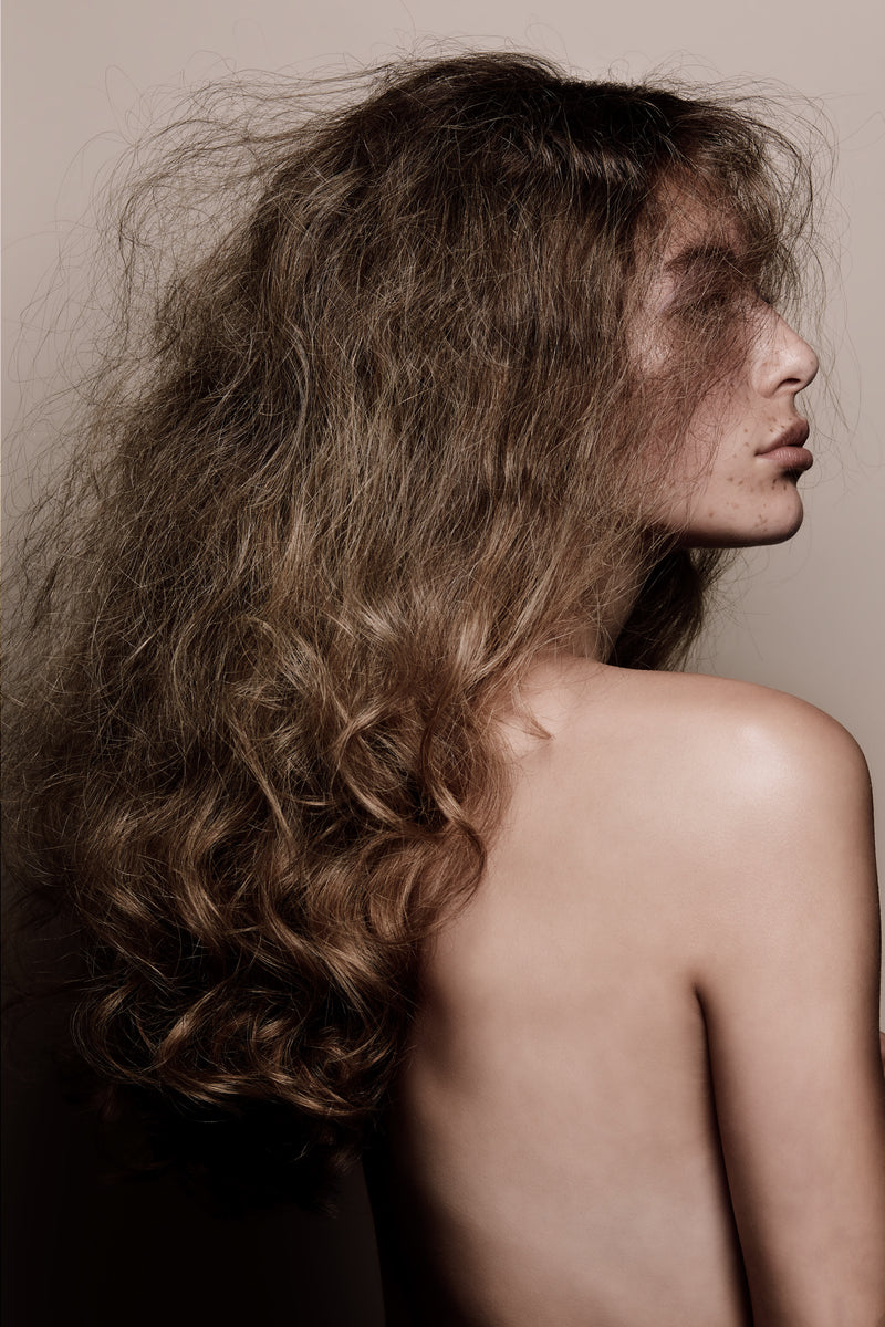 Bitter Apricot All Over Oil