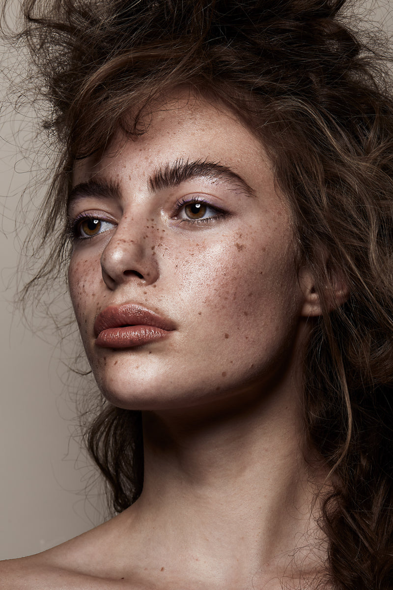 Sitara Crème Strobelighter